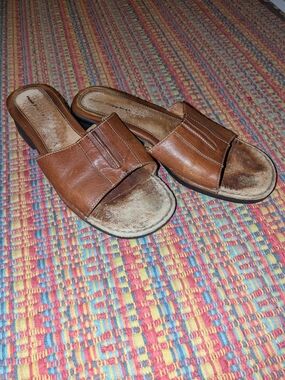 Hush Puppies Leather Slide Sandals in Brown